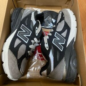 New balance 990v3 kids